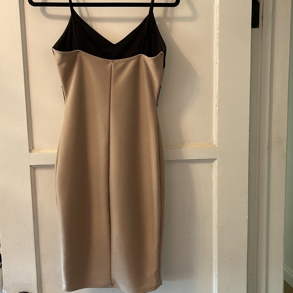 Nude and Black midi Formal dress banded Small - Picture 3 of 4